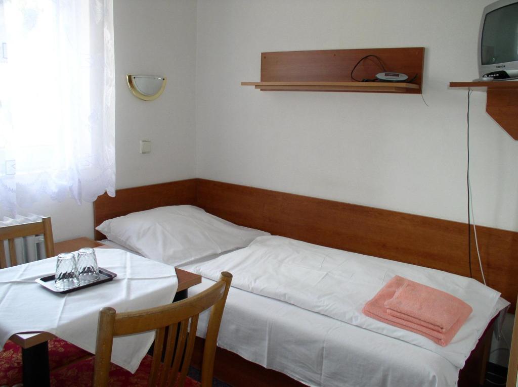 Lazensky Lecebny Dum Praha Hotel Luhačovice Habitación foto