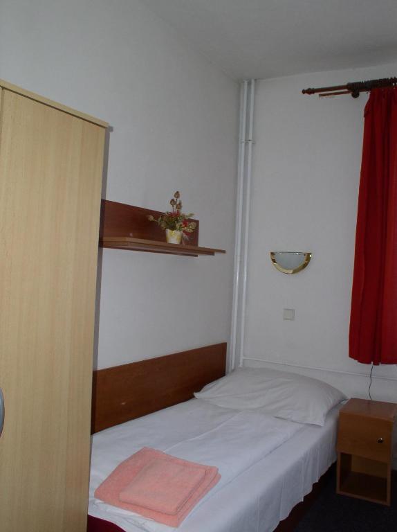 Lazensky Lecebny Dum Praha Hotel Luhačovice Habitación foto